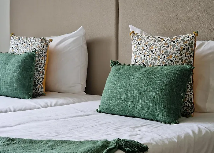 Villa The Red Hot Chill House By Lovelystay *