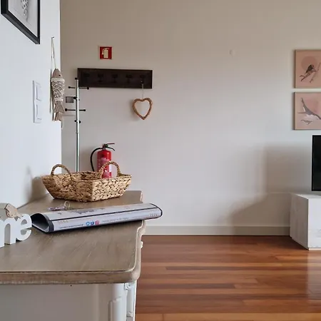 Villa The Red Hot Chill House By Lovelystay