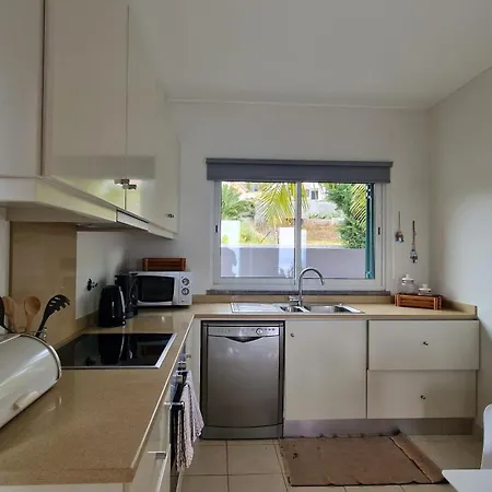 The Red Hot Chill House By Lovelystay Villa