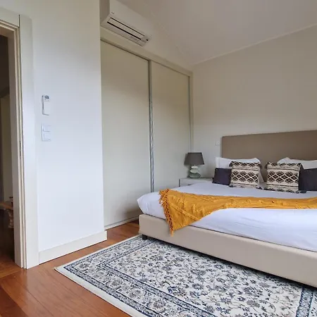 Villa The Red Hot Chill House By Lovelystay