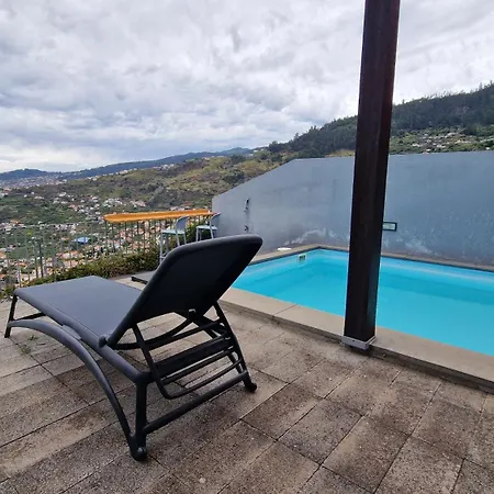 The Red Hot Chill House By Lovelystay Villa Arco da Calheta (Madeira)