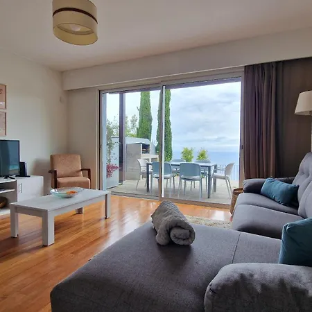 Villa The Red Hot Chill House By Lovelystay Arco da Calheta (Madeira)