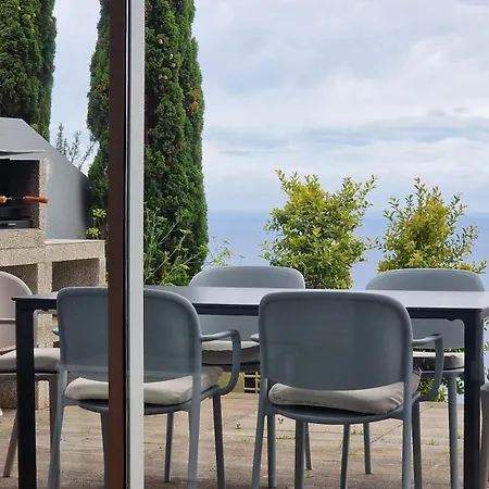 The Red Hot Chill House By Lovelystay Villa